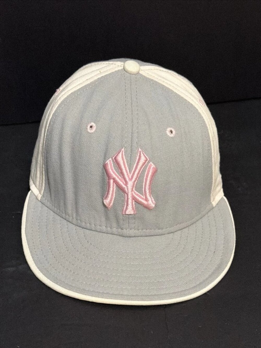 New York Yankees Hat 7 1/8 Fitted New Era 59Fifty Gray Pink Cotton Baseball MLB